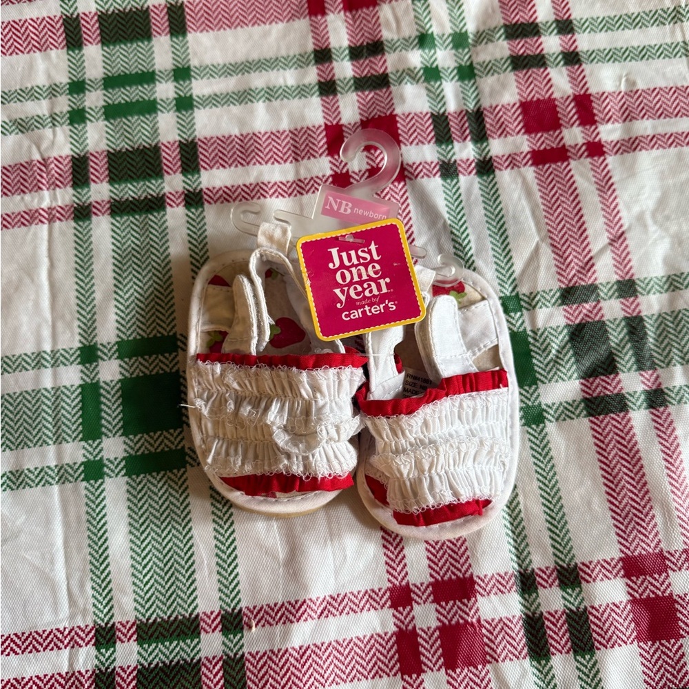 Carters Just One Year Newborn Sandals Strawberries New